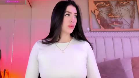 Snapshot of _sofia_cruz chatting on October 8, 2025, 11:52 am 640 200 online show from October 8, 2025, 11:52 am