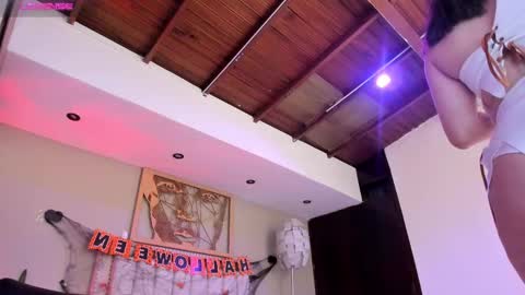 Snapshot of _sofia_cruz chatting on October 31, 2025, 7:26 pm 640 200 online show from October 31, 2025, 7:26 pm