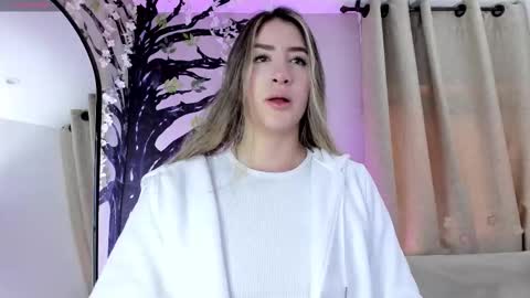 Snapshot of _sofia_cruz chatting on February 1, 2026, 12:04 pm 640 200 online show from February 1, 2026, 12:04 pm