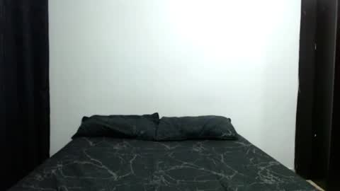 Snapshot of _sofiaparker_ chatting on November 11, 2025, 5:24 pm Sofia Parker online show from November 11, 2025, 5:24 pm