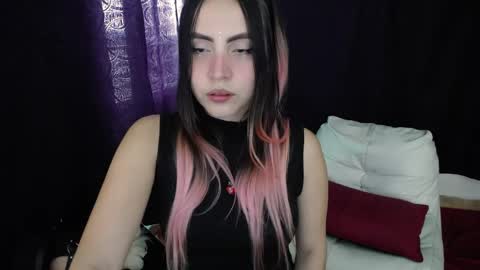 Snapshot of _sofiapink chatting on May 14, 2026, 7:31 pm Sofia online show from May 14, 2026, 7:31 pm