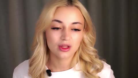 Alice online show from April 19, 2026, 6:54 pm