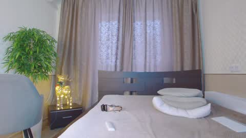 Jane online show from January 31, 2025, 6:46 am