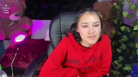 Sophie  online show from January 18, 2025, 8:09 pm