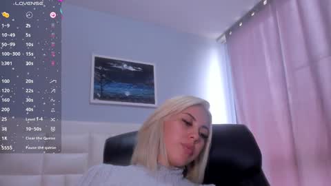 Snapshot of _sophiewilson chatting on March 7, 2025, 6:54 pm sophie online show from March 7, 2025, 6:54 pm