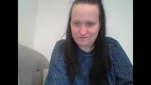 Snapshot of _squirty_pussyyy_ chatting on December 17, 2024, 6:31 pm Melisa online show from December 17, 2024, 6:31 pm