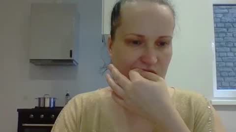 Snapshot of _squirty_pussyyy_ chatting on January 11, 2025, 10:19 am Melisa online show from January 11, 2025, 10:19 am