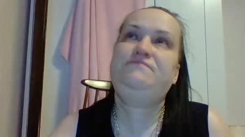 Snapshot of _squirty_pussyyy_ chatting on February 20, 2025, 7:08 pm Melisa online show from February 20, 2025, 7:08 pm
