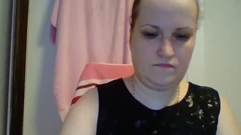 Snapshot of _squirty_pussyyy_ chatting on March 1, 2025, 4:44 pm Melisa online show from March 1, 2025, 4:44 pm