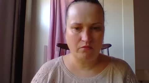 Snapshot of _squirty_pussyyy_ chatting on March 5, 2025, 8:21 am Melisa online show from March 5, 2025, 8:21 am