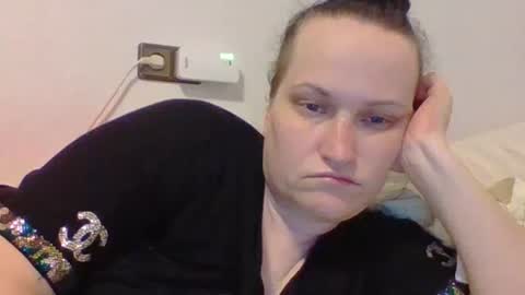 Snapshot of _squirty_pussyyy_ chatting on March 8, 2025, 9:08 pm Melisa online show from March 8, 2025, 9:08 pm