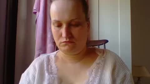 Snapshot of _squirty_pussyyy_ chatting on March 9, 2025, 12:09 pm Melisa online show from March 9, 2025, 12:09 pm