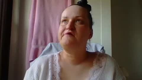 Snapshot of _squirty_pussyyy_ chatting on March 9, 2025, 3:16 pm Melisa online show from March 9, 2025, 3:16 pm
