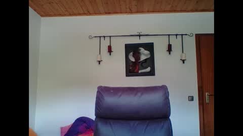 Snapshot of _squirty_pussyyy_ chatting on September 13, 2025, 10:26 am Melisa online show from September 13, 2025, 10:26 am