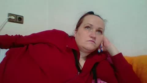 Snapshot of _squirty_pussyyy_ chatting on September 17, 2025, 5:36 pm Melisa online show from September 17, 2025, 5:36 pm