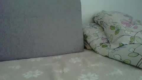 Snapshot of _squirty_pussyyy_ chatting on October 16, 2025, 10:49 am Melisa online show from October 16, 2025, 10:49 am