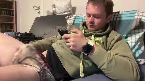 _stevie___ online show from October 7, 2025, 3:31 pm