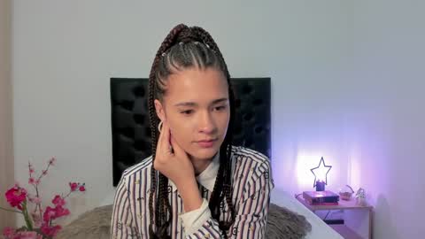 Sussi online show from January 15, 2025, 1:41 pm