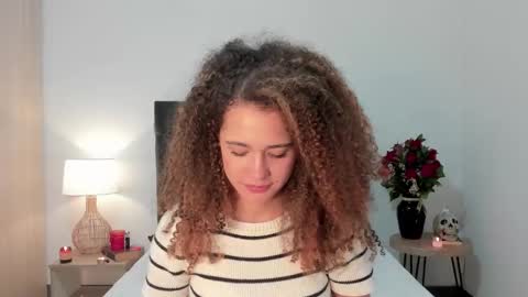 Sussi online show from October 18, 2025, 2:29 pm