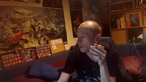 Snapshot of _svenerd_____ chatting on June 24, 2026, 12:42 am _svenerd_____ online show from June 24, 2026, 12:42 am