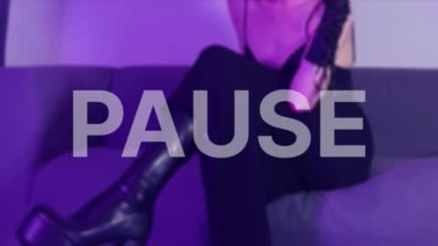 Ann online show from October 13, 2025, 2:11 am