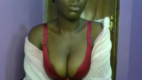Snapshot of _sweet_gabriella chatting on April 22, 2026, 12:46 am Gabriella online show from April 22, 2026, 12:46 am