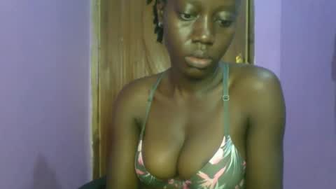 Snapshot of _sweet_gabriella chatting on May 17, 2026, 1:03 am Gabriella online show from May 17, 2026, 1:03 am