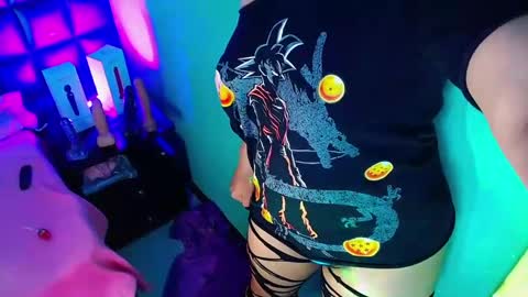 Kuromi online show from January 26, 2025, 7:10 am