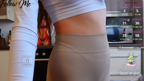 Dasha  online show from January 24, 2025, 8:44 am