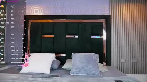 Angel online show from November 17, 2025, 10:32 am