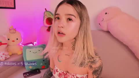 Snapshot of _tammarra_ chatting on June 6, 2026, 6:23 pm _tammarra_ online show from June 6, 2026, 6:23 pm