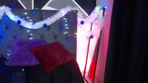    online show from December 28, 2024, 11:05 pm