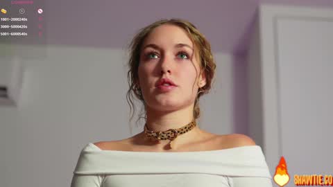 Snapshot of _taylor_swift chatting on October 11, 2025, 11:53 am Taylor online show from October 11, 2025, 11:53 am