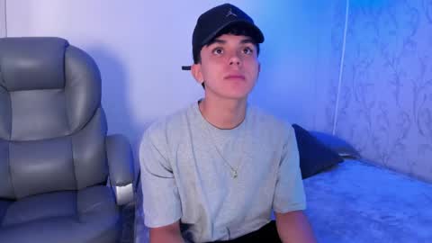 _taylorblack online show from April 17, 2026, 11:35 am