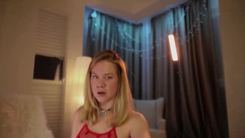 Annie online show from March 9, 2026, 2:48 am