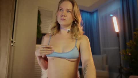 Annie online show from March 30, 2026, 2:34 am