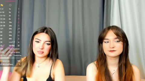 Snapshot of _teona_ann_for_you_ chatting on January 17, 2025, 6:36 am Teona and Annred hair online show from January 17, 2025, 6:36 am