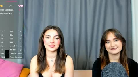 Snapshot of _teona_ann_for_you_ chatting on February 23, 2025, 6:49 am Teona and Annred hair online show from February 23, 2025, 6:49 am