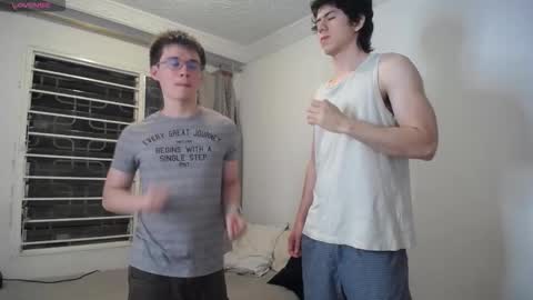 Scot y Patrick online show from November 10, 2025, 1:15 am