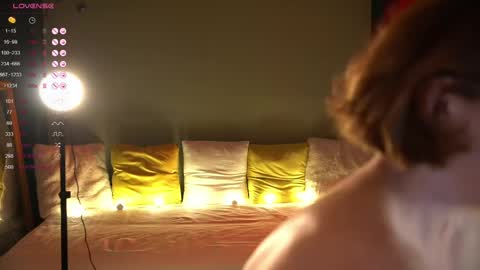 Snapshot of _the_sun_ chatting on April 24, 2026, 7:27 pm Evi online show from April 24, 2026, 7:27 pm