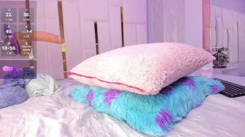 Rousse  online show from October 22, 2025, 7:41 am