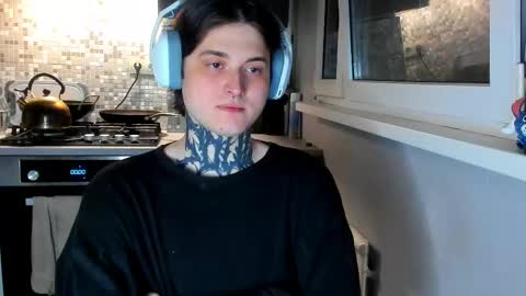 _torfin_ online show from April 26, 2026, 9:56 pm