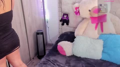 Snapshot of _trinitty chatting on September 30, 2025, 5:40 pm _trinitty online show from September 30, 2025, 5:40 pm
