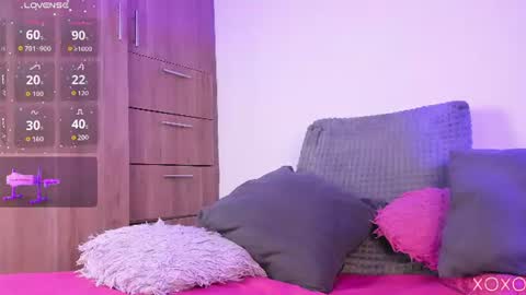 Snapshot of _urcutekitty chatting on June 27, 2026, 3:11 am online show from June 27, 2026, 3:11 am