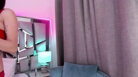 Snapshot of _valeria_saenz_ chatting on June 11, 2026, 3:04 am _valeria_saenz_ online show from June 11, 2026, 3:04 am