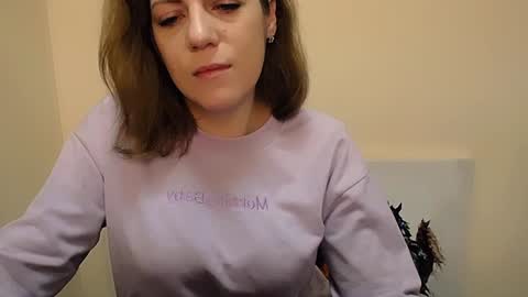 Vanessa online show from December 3, 2024, 6:28 pm