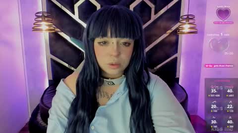   Vermeil   online show from September 12, 2025, 7:47 pm