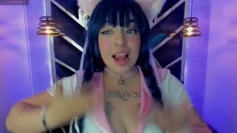   Vermeil   online show from September 26, 2025, 7:18 pm