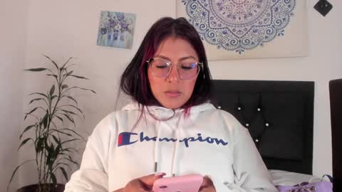 Veronica online show from January 14, 2025, 1:17 pm