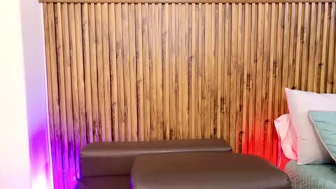 Veronica online show from September 29, 2025, 11:48 am